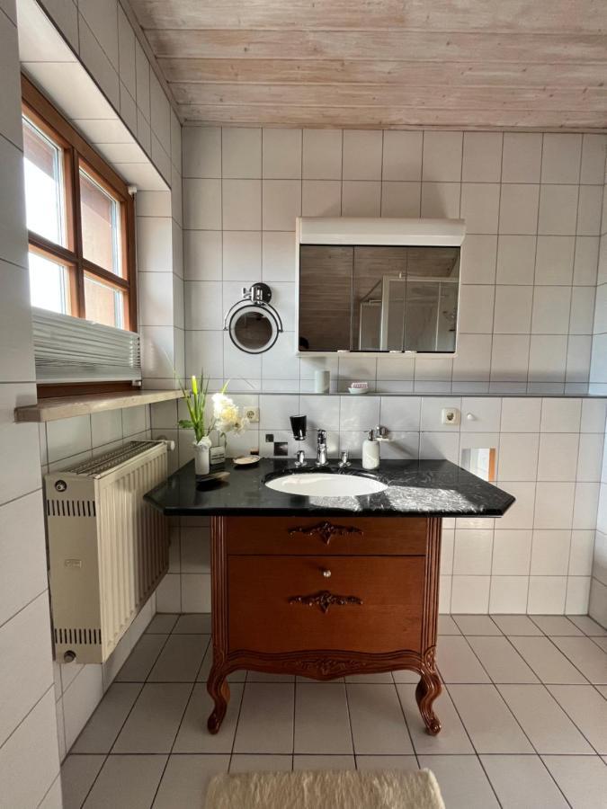 Zimmer Zum Wohlfuehlen Eching  Eksteriør billede